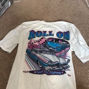 Size medium white designed tee from shein